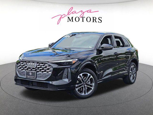 2025 Audi Q5 Premium quattro's photo