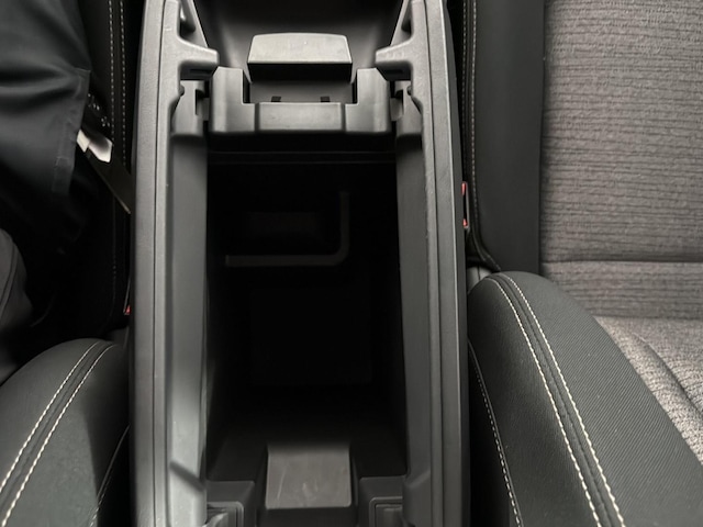 2021 Nissan Rogue SV - Photo 19