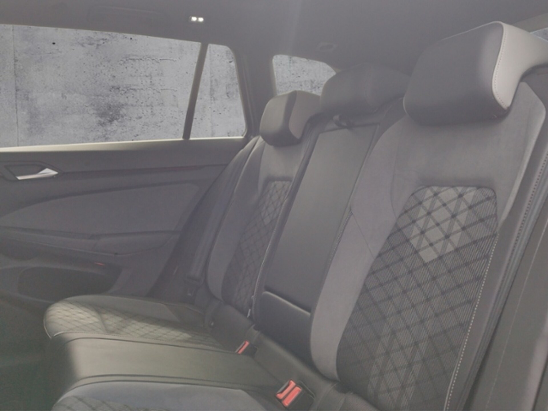 Volkswagen Golf Variant R-Line