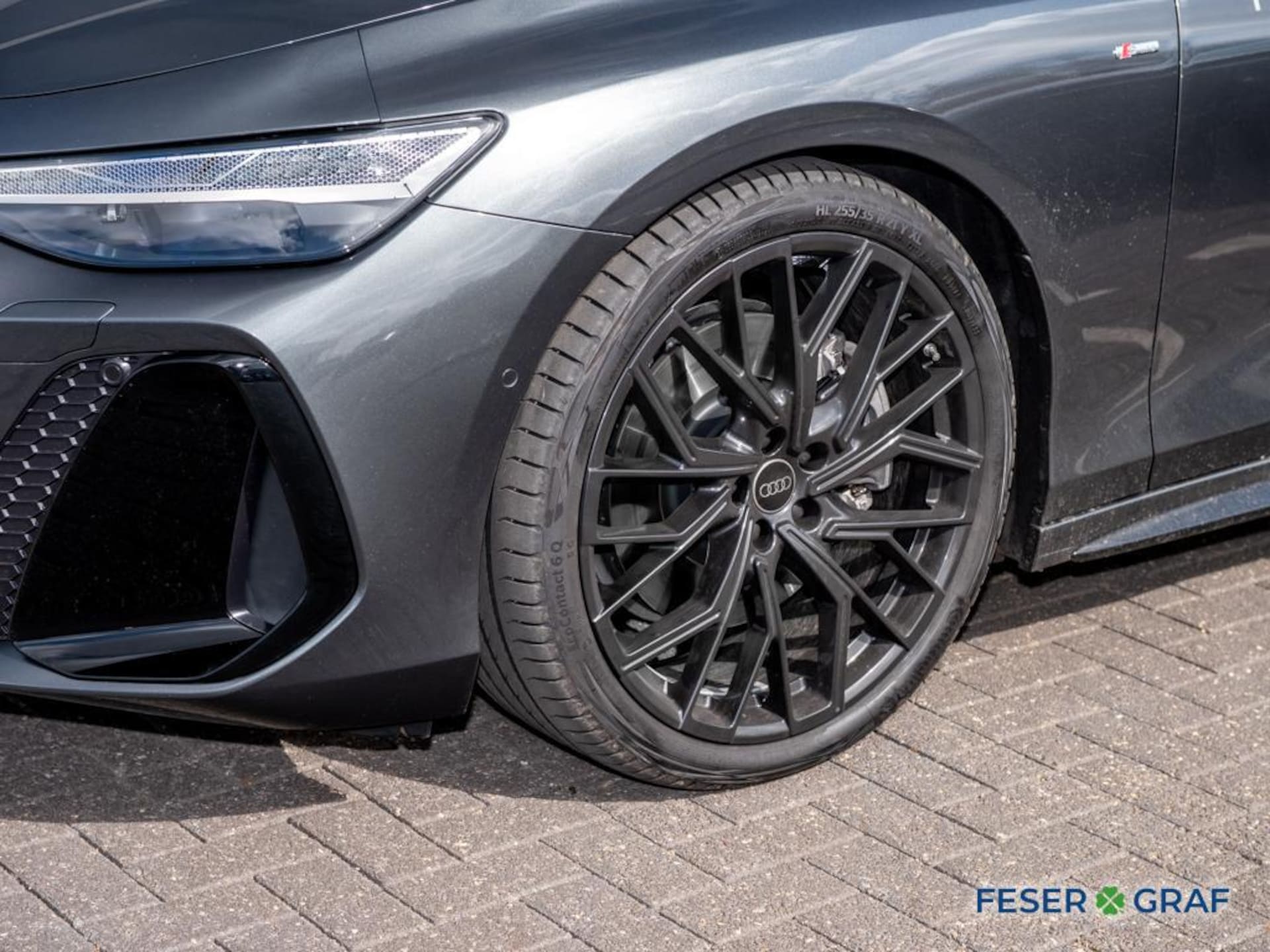 Audi A6 Avant edition one