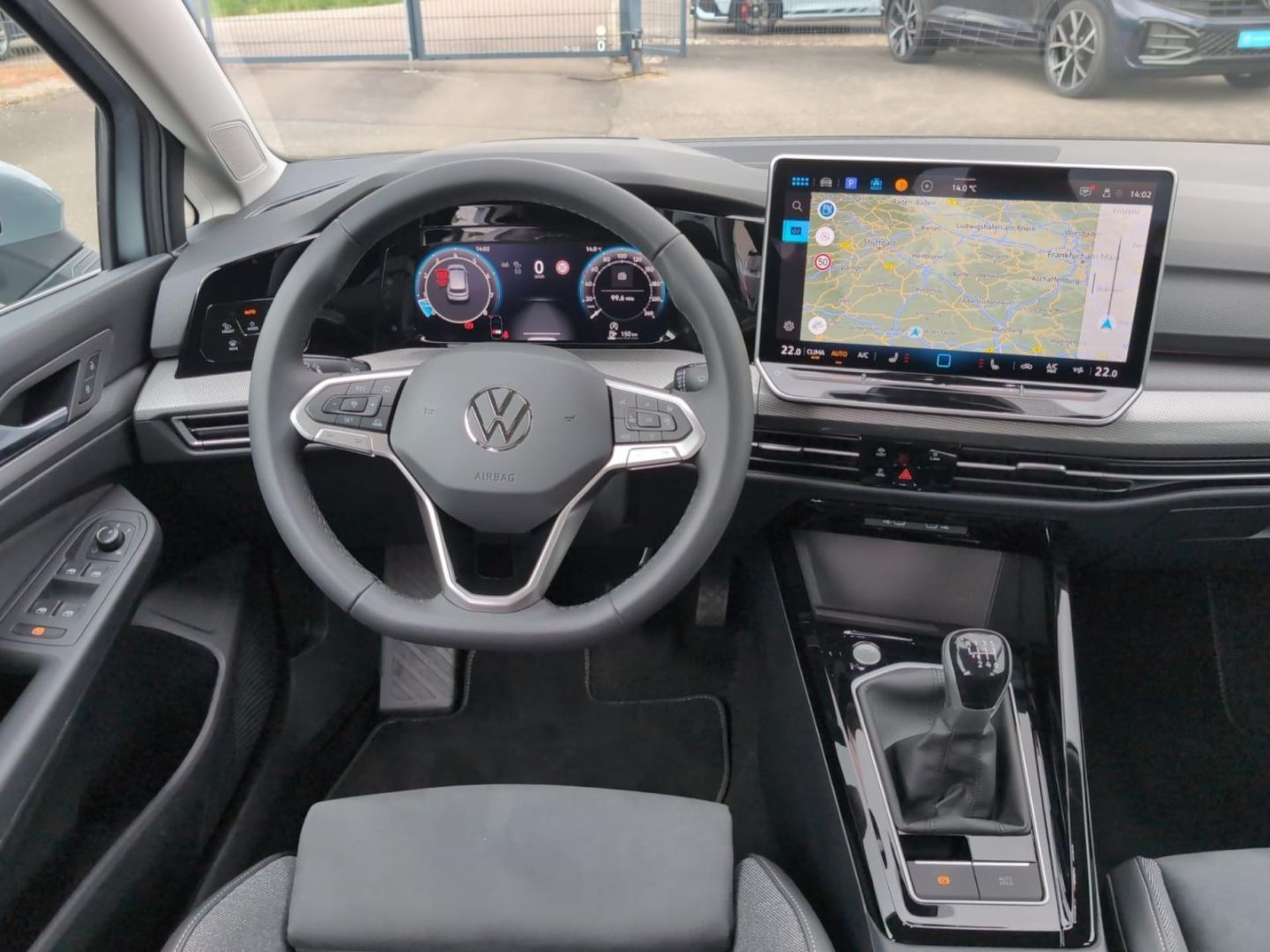 Volkswagen Golf Style