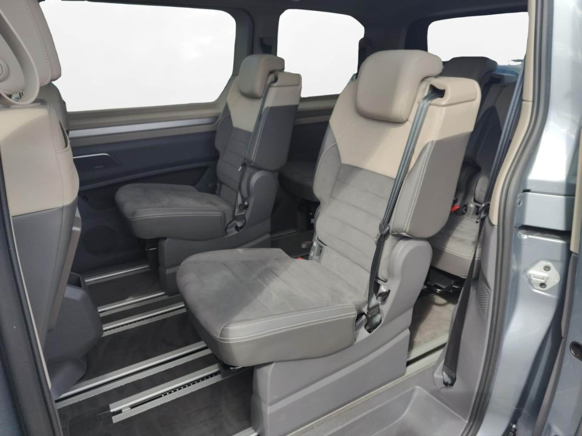 Volkswagen Multivan Style