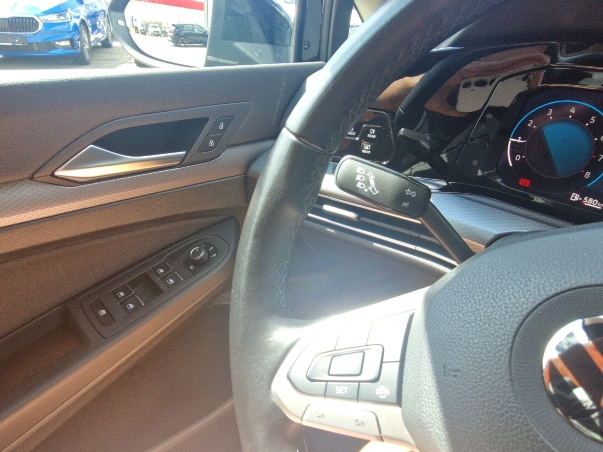 Volkswagen Golf Active