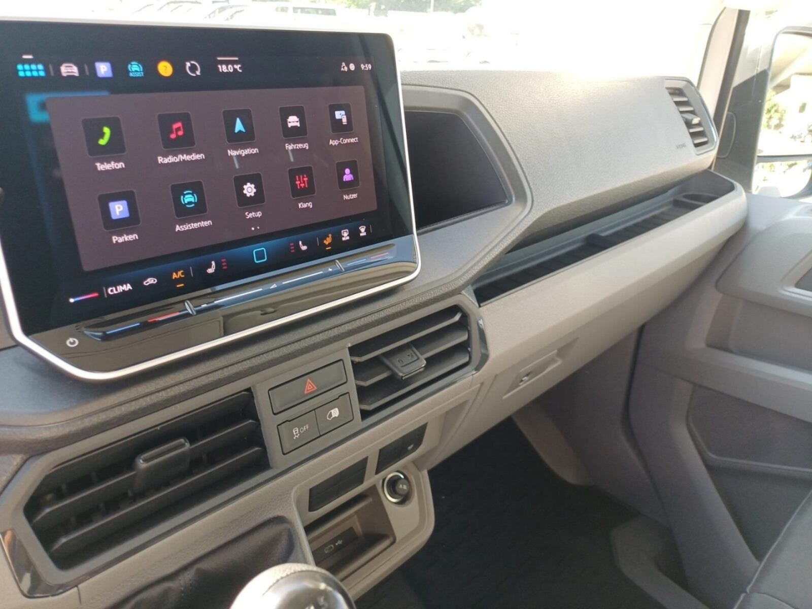 Volkswagen Crafter Kasten mittlerer Radstand – Bild 14