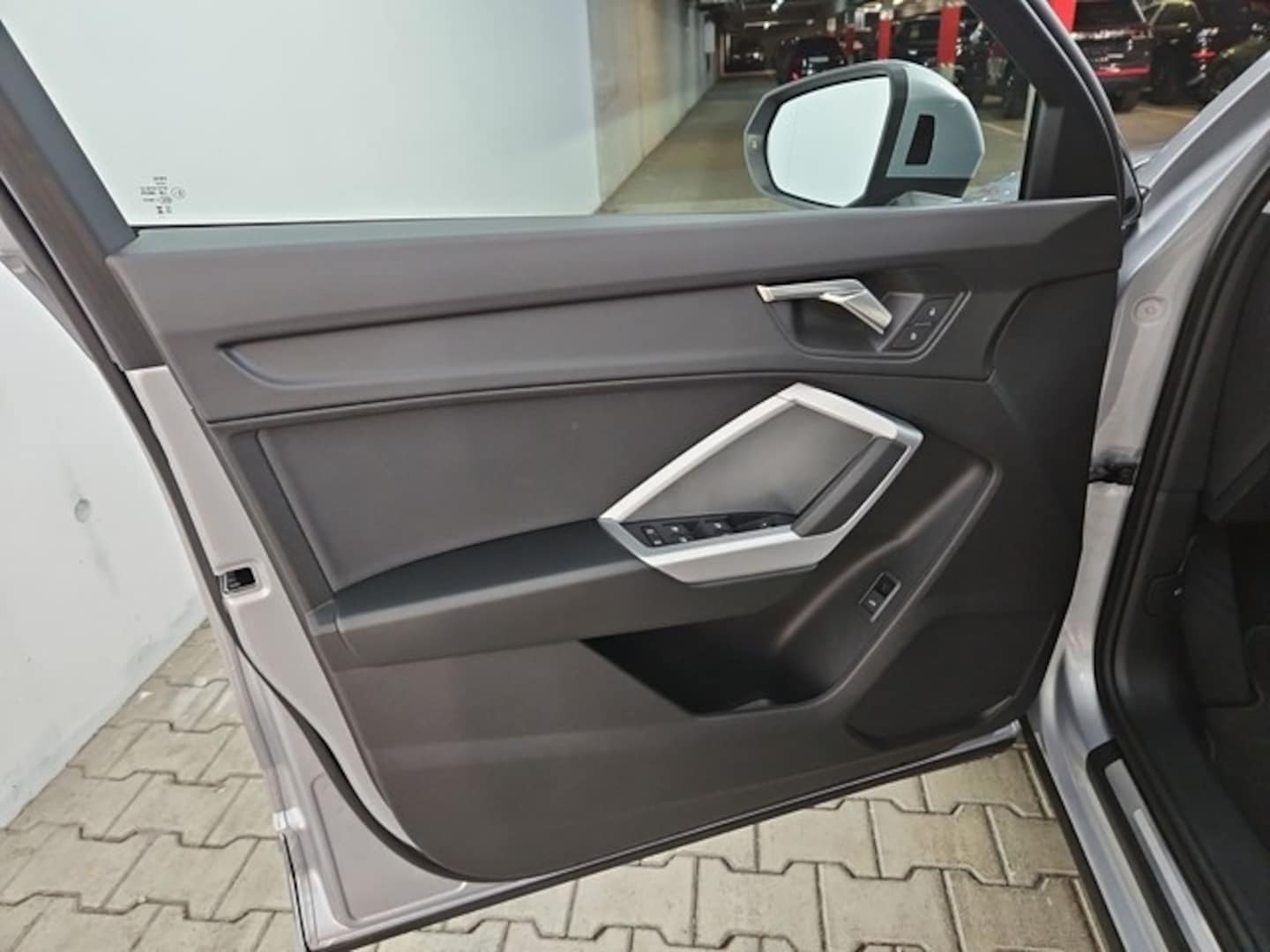 Bild über Audi Q3 TFSI 110 kW S tronic - für weitere Informationen kontaktieren Sie den Audi Partner