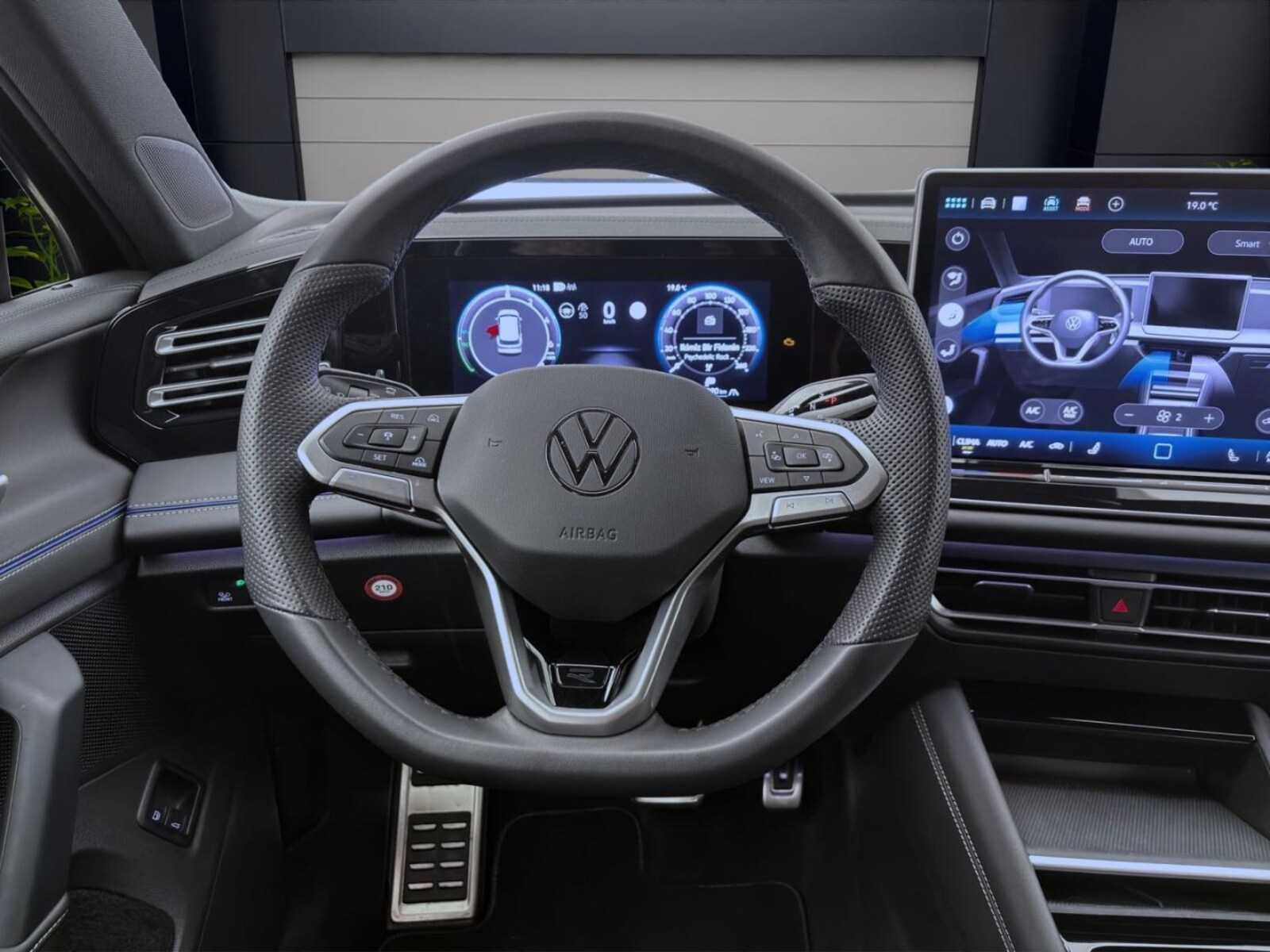 Volkswagen Tiguan – Bild 11