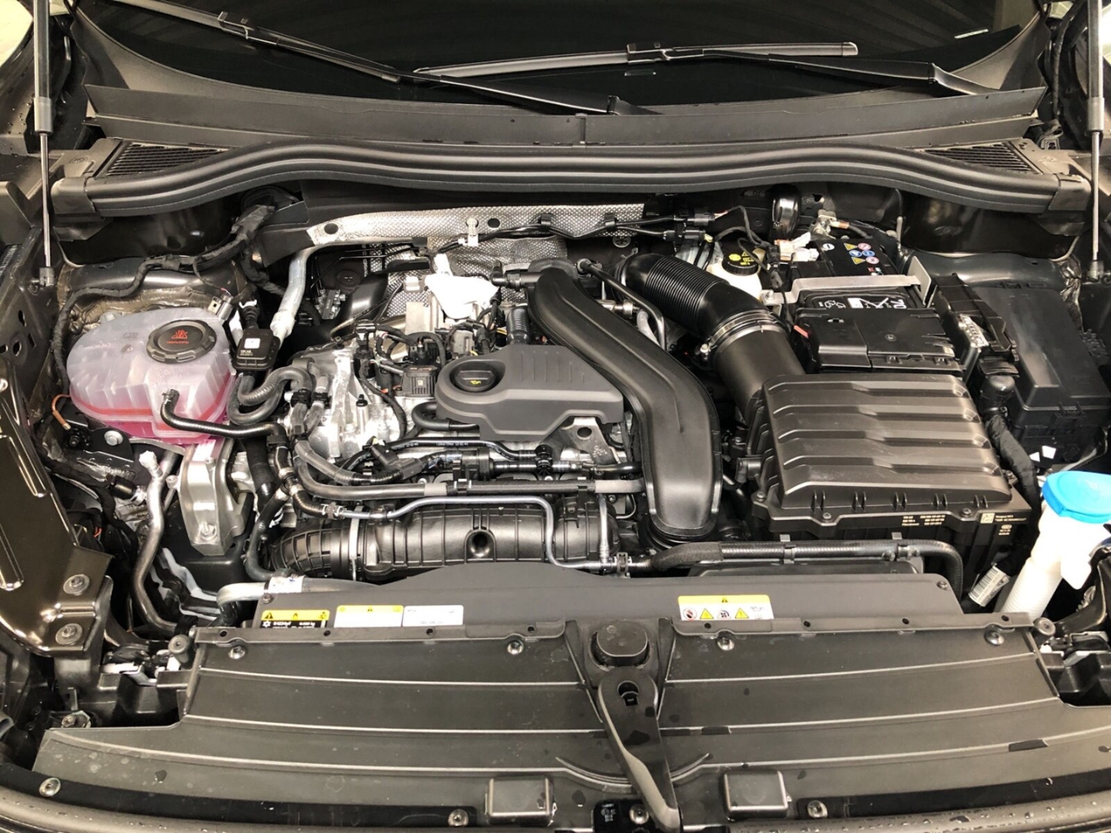 Volkswagen Tiguan – Bild 12