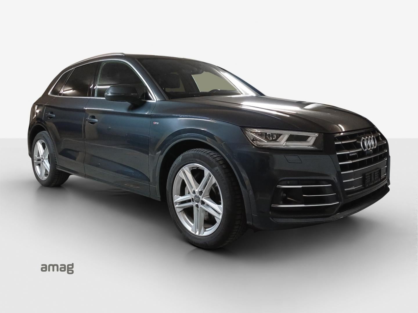 Image about Audi Q5 TFSI e Sport 55 TFSI e quattro 270 kW (367 ch) S tronic
