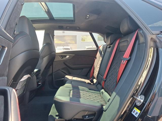 2026 Audi SQ8 Prestige - Photo 6