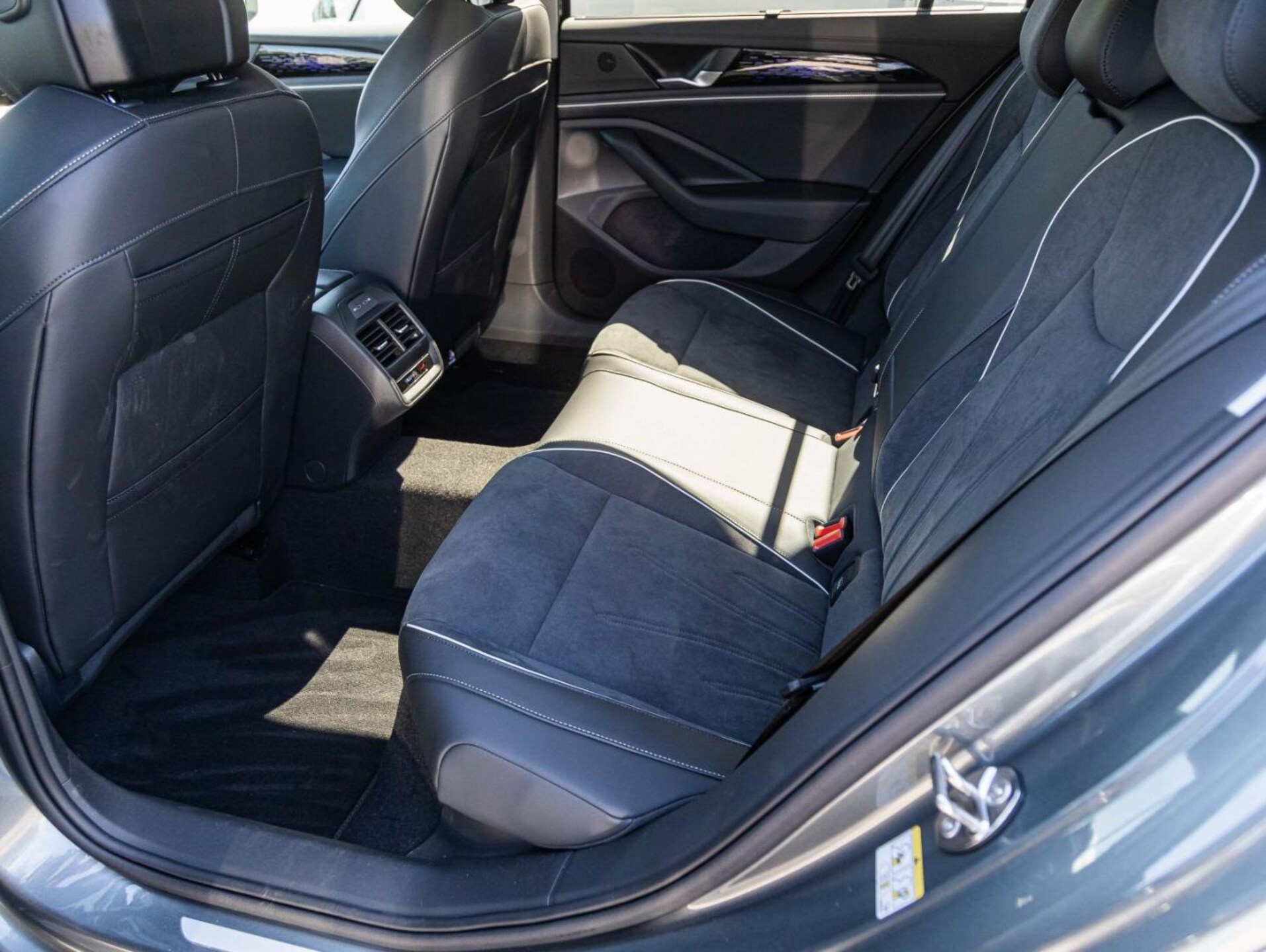 Volkswagen Passat Elegance
