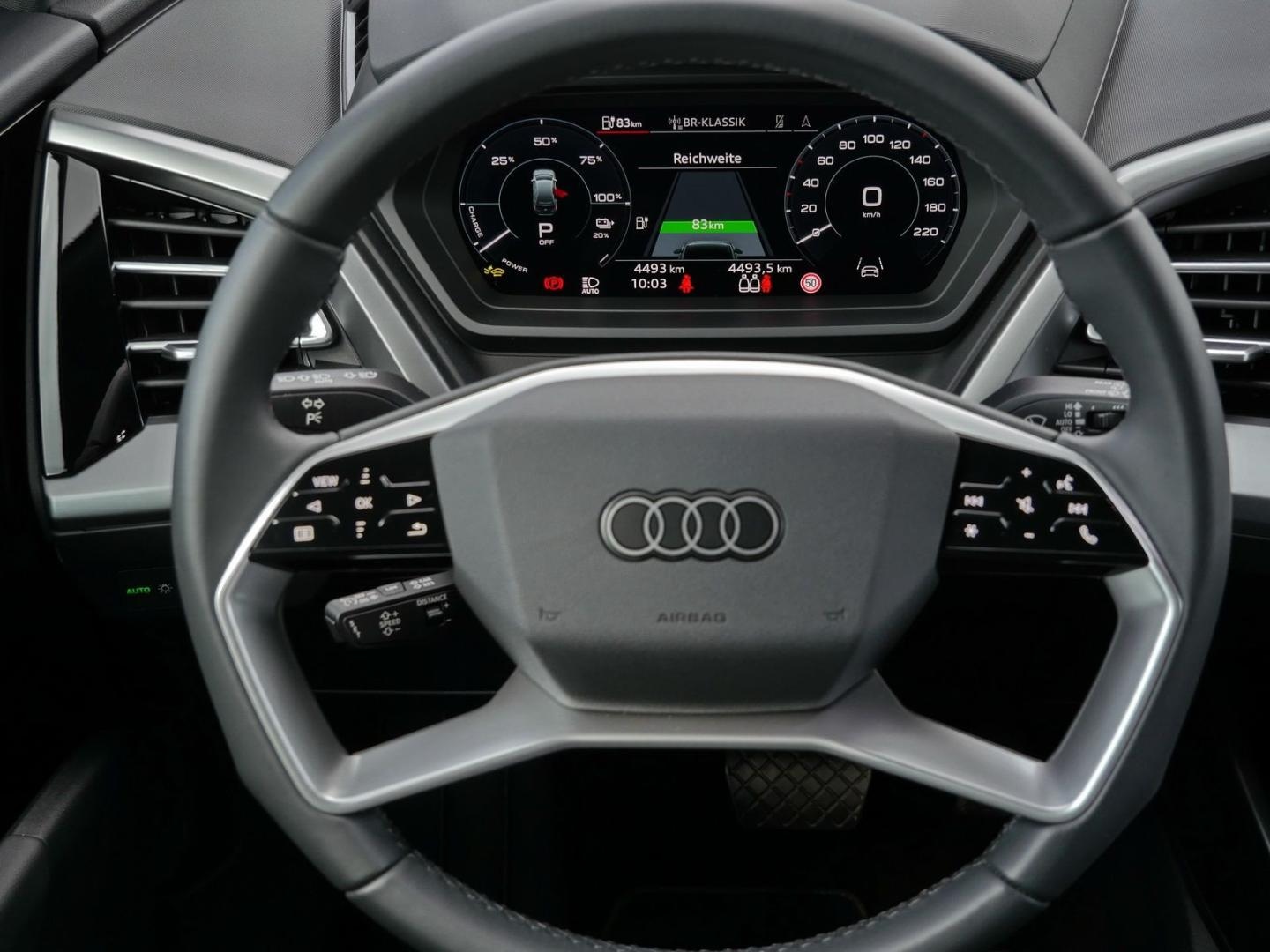 Bild über Audi Q4 e-tron 40 e-tron - für weitere Informationen kontaktieren Sie den Audi Partner