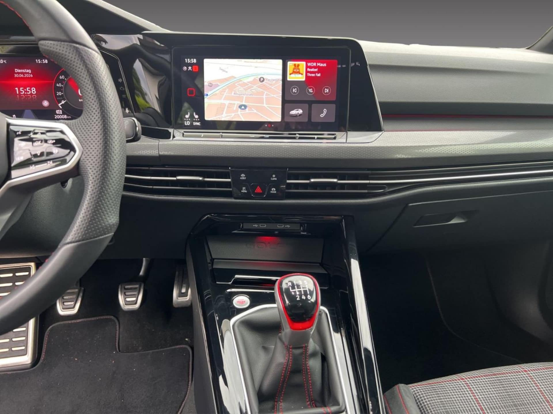 Volkswagen Golf GTI