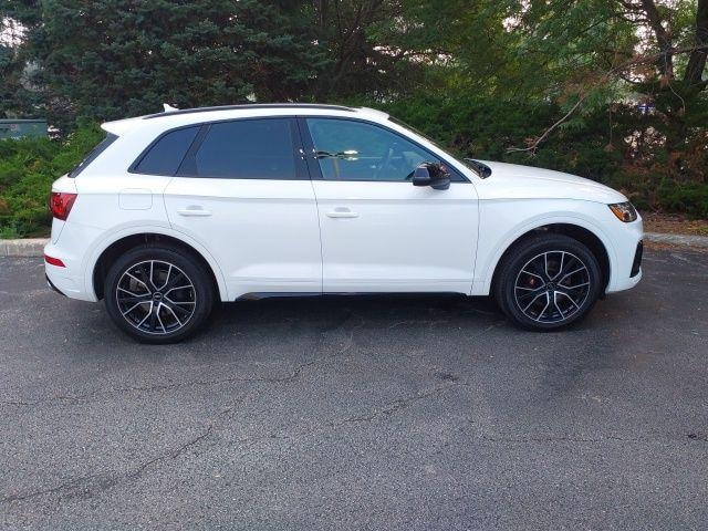 2023 Audi SQ5