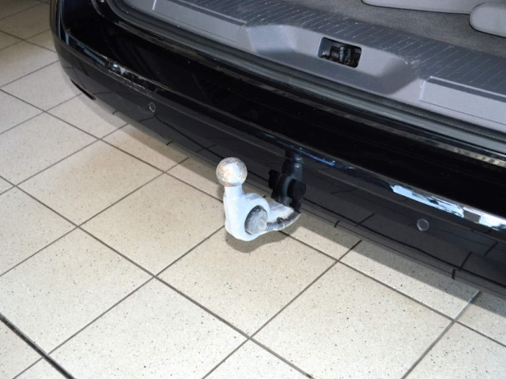 Volkswagen Multivan Life