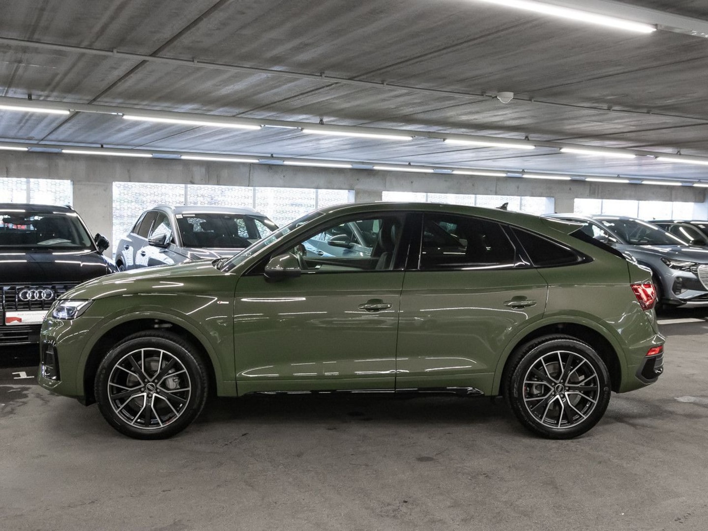 Bild über Audi Q5 Sportback 40 TFSI quattro S tronic - für weitere Informationen kontaktieren Sie den Audi Partner