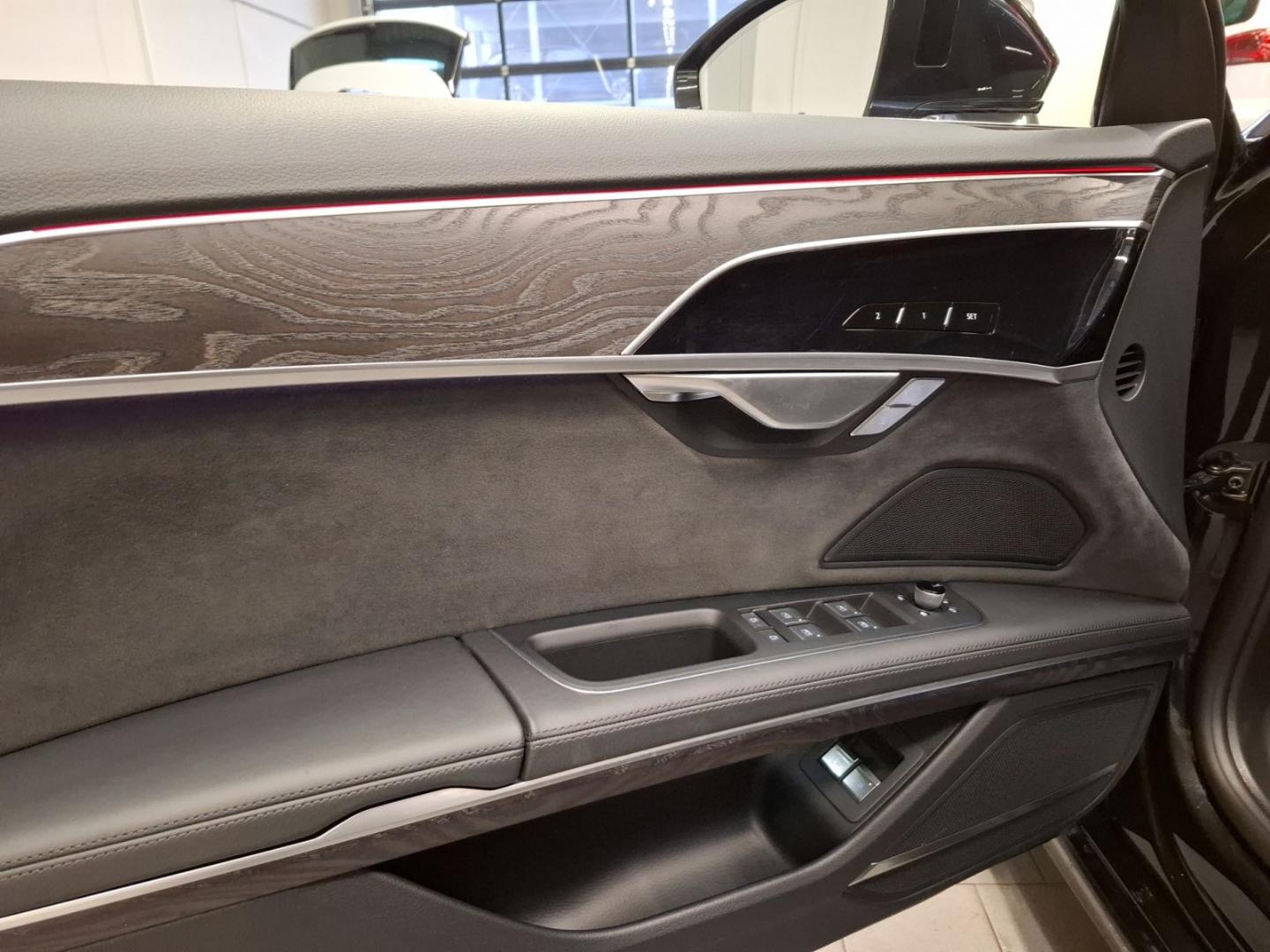 Image about Audi A8 L TFSI e 60 TFSI e quattro tiptronic