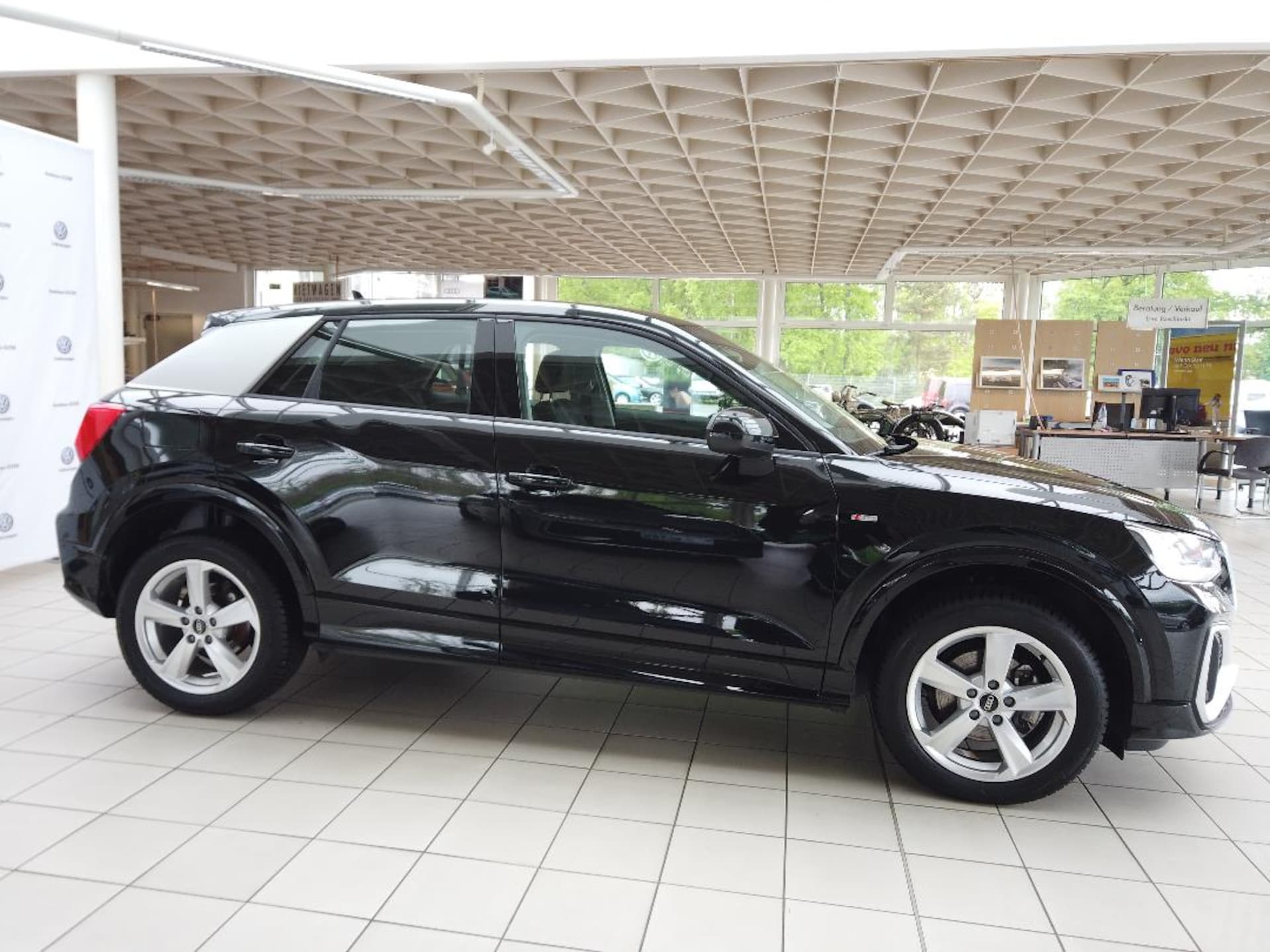 Audi Q2 S line