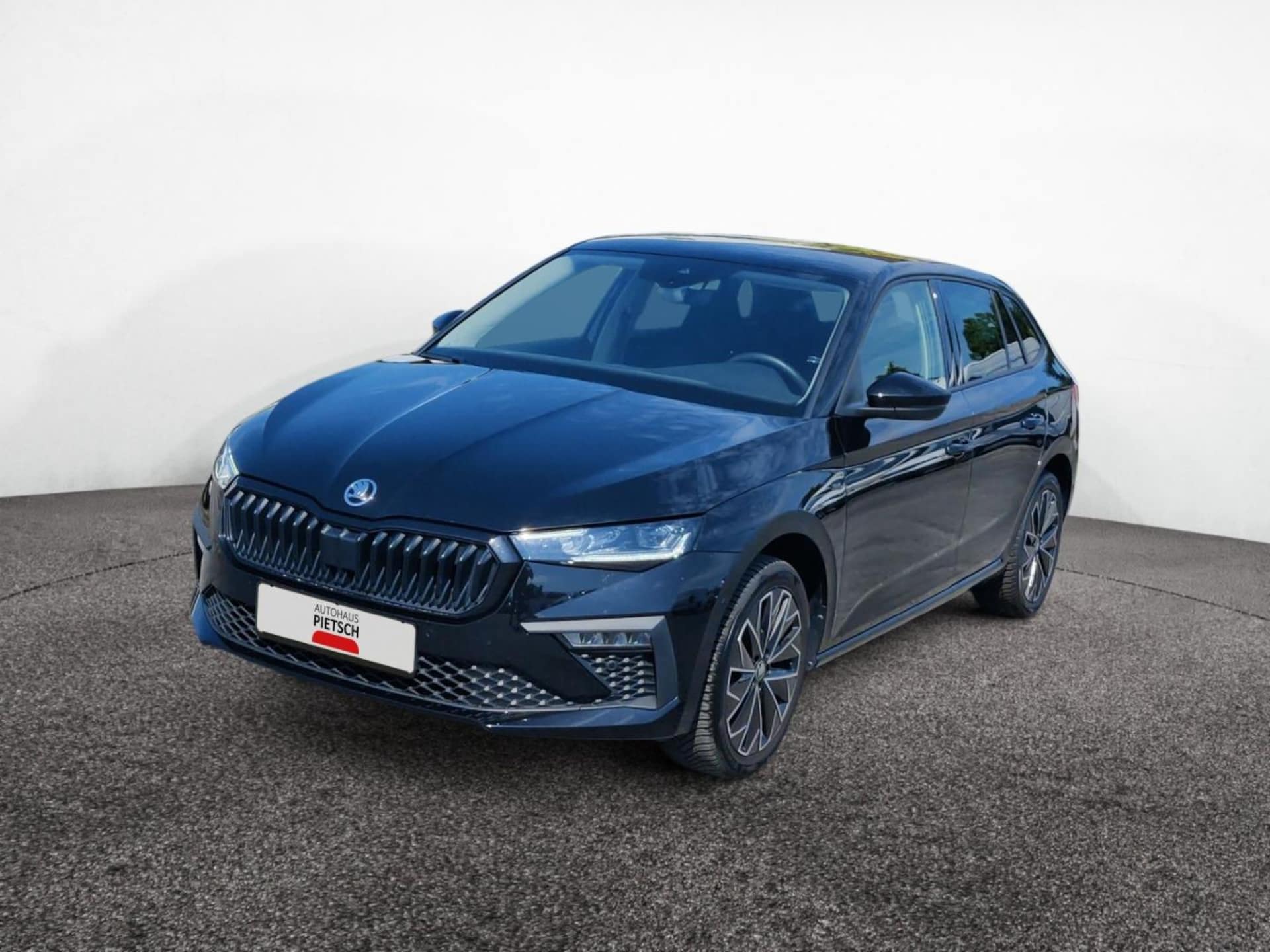 Skoda Scala Tour