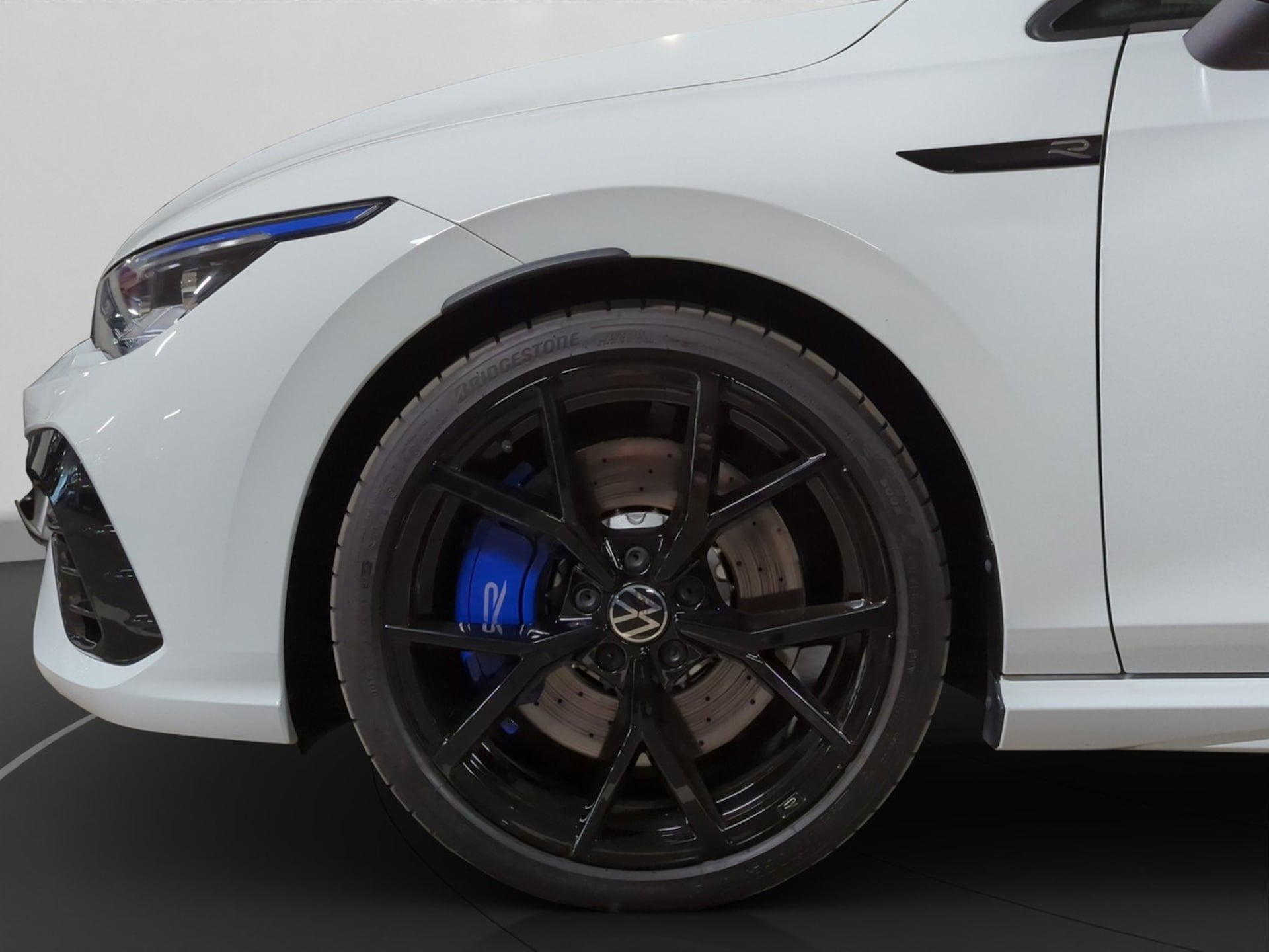 Volkswagen Golf R