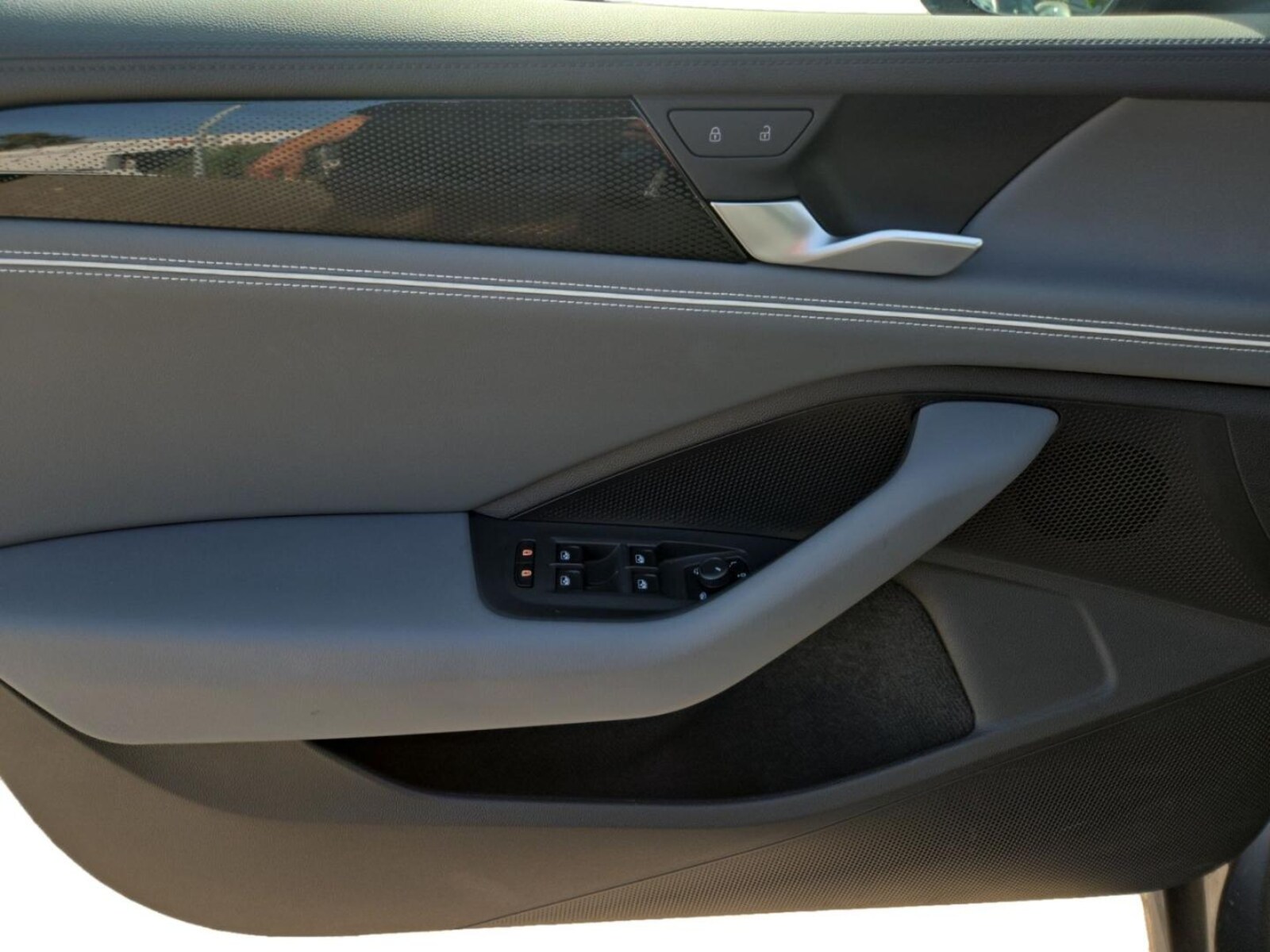 Volkswagen Passat – Bild 11