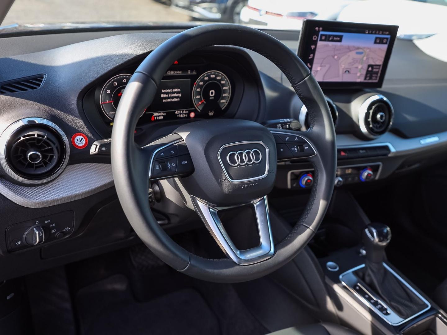 Bild über Audi Q2 advanced 35 TFSI S tronic - für weitere Informationen kontaktieren Sie den Audi Partner