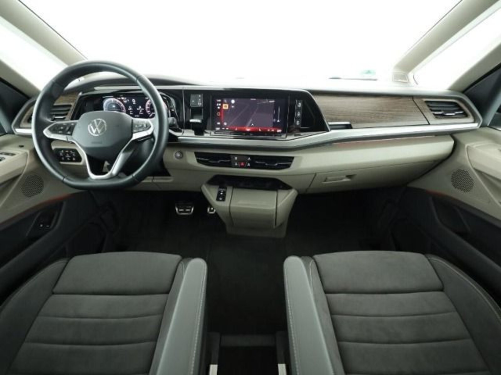 Volkswagen Multivan Langversion – Bild 7