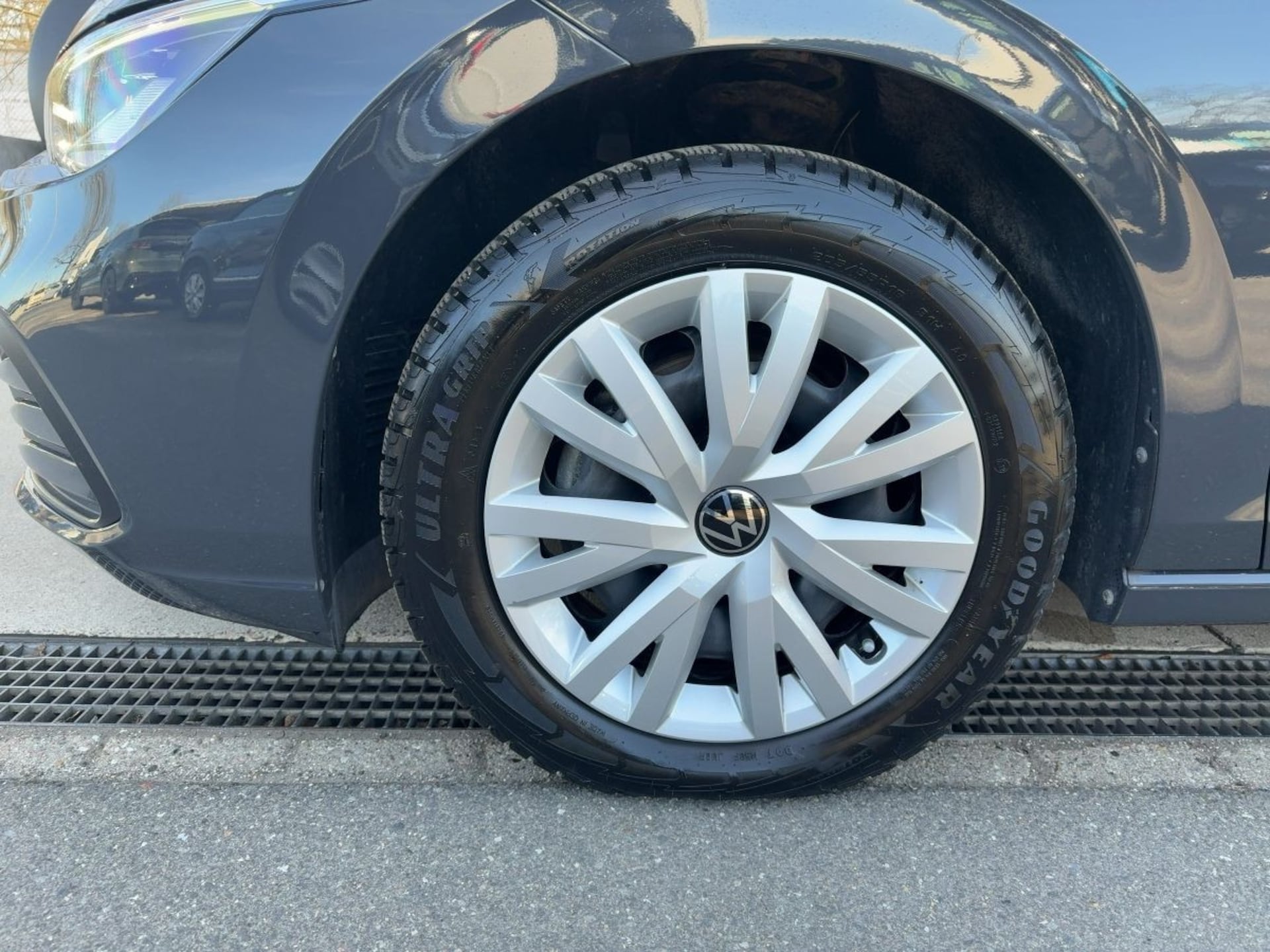 Volkswagen Golf Life