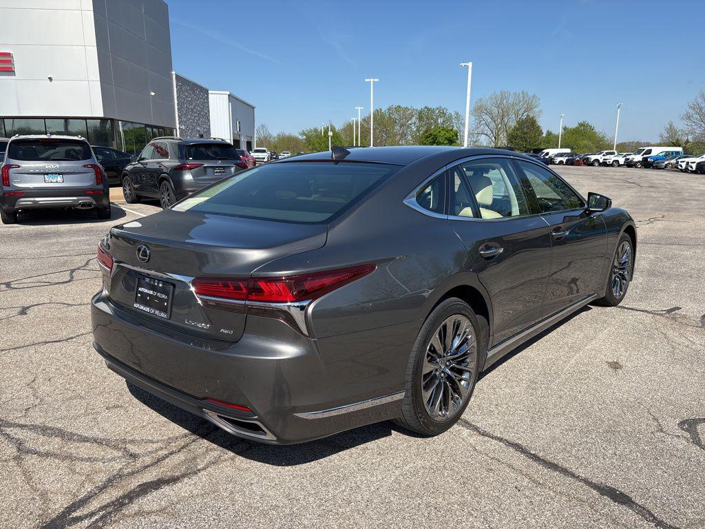 2019 Lexus LS Base - Photo 18