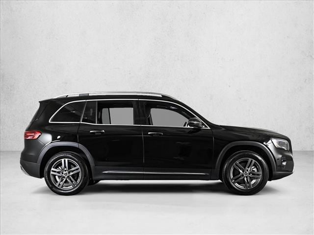 2026 Mercedes-Benz GLB 250