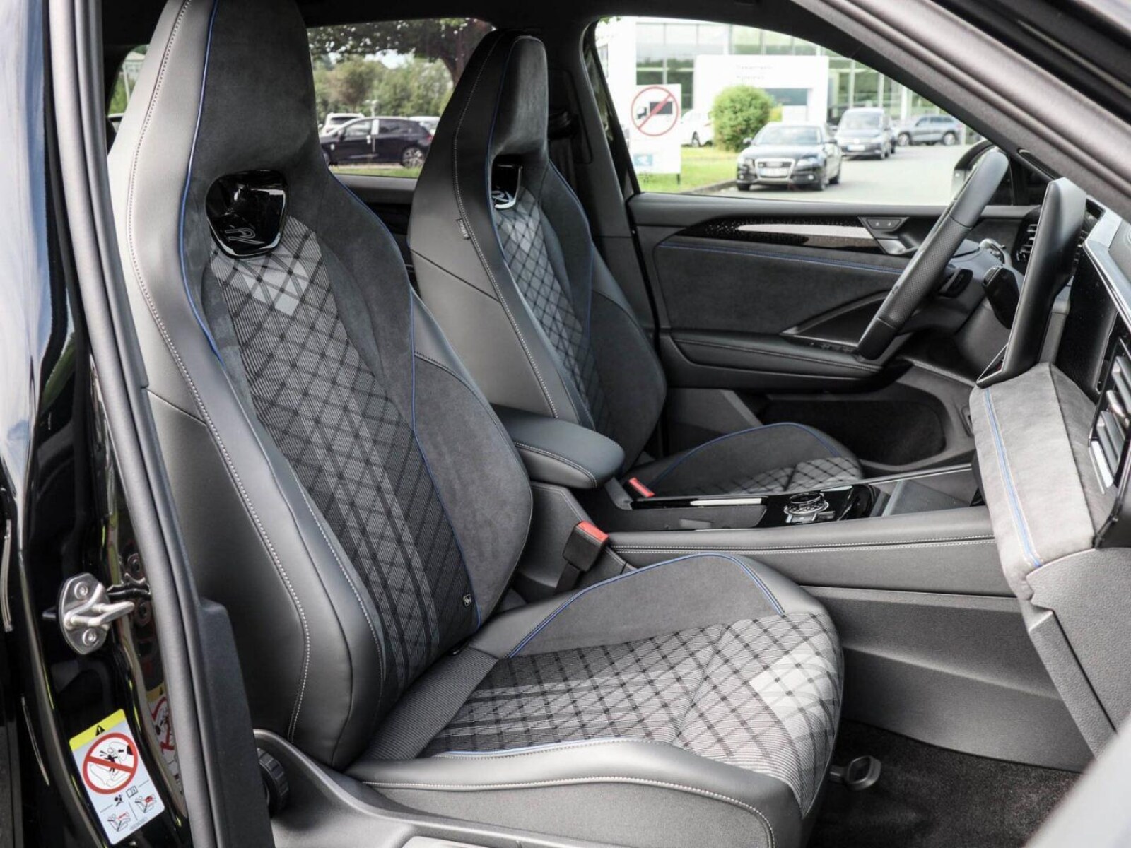 Volkswagen Tiguan – Bild 6