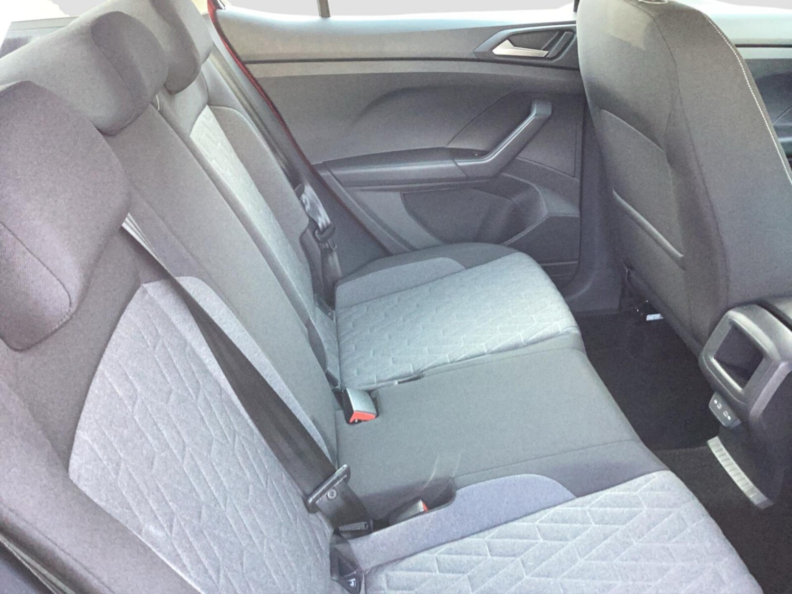 Volkswagen T-Cross – Bild 12