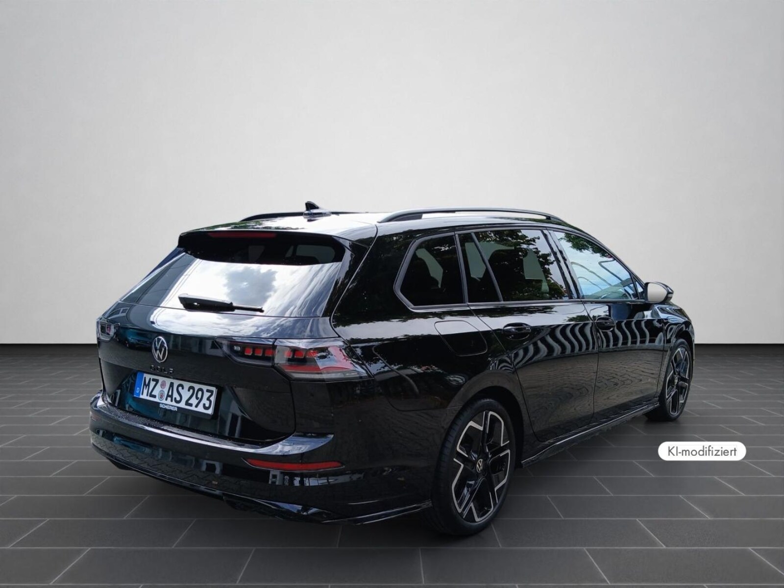 Volkswagen Golf Variant – Bild 2