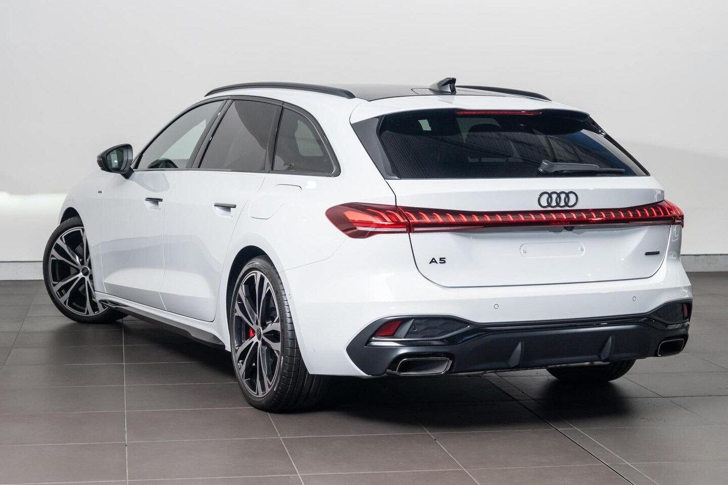 Image about Audi A5 Avant TFSI e e-hybrid quattro 270 kW S tronic