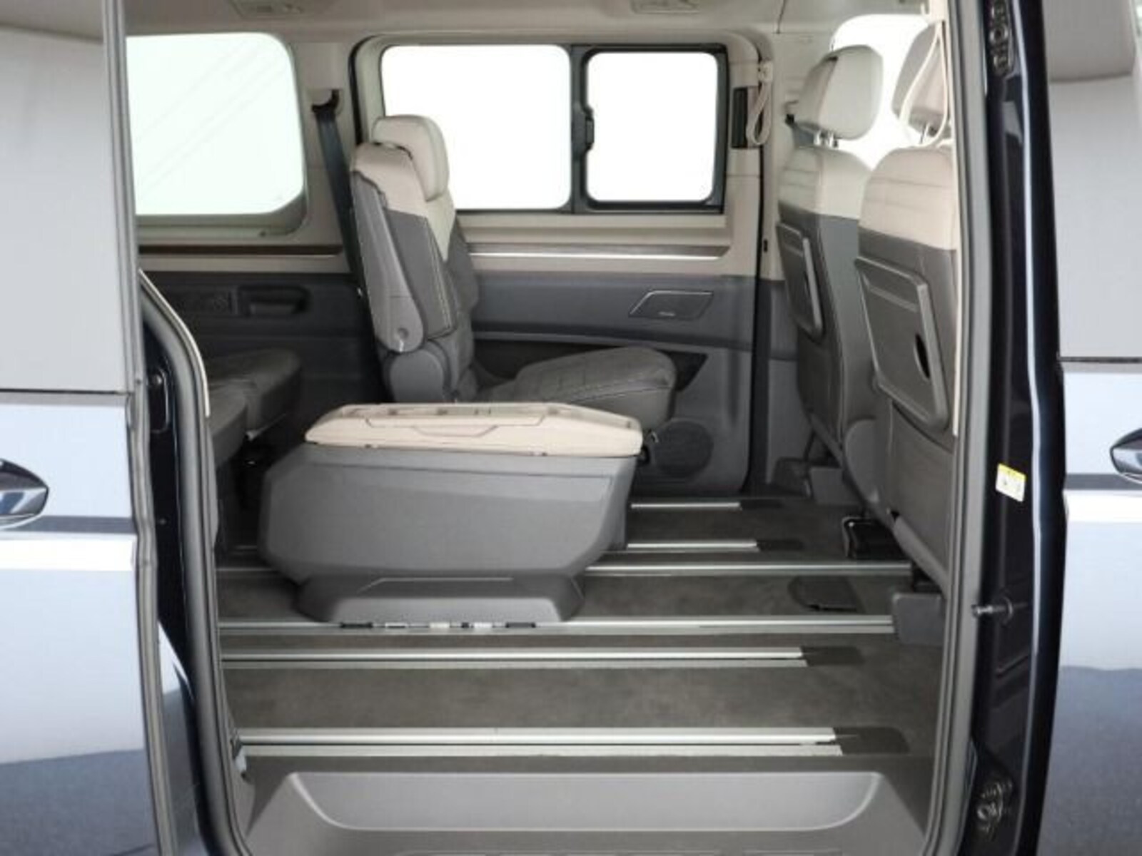 Volkswagen Multivan Langversion – Bild 10