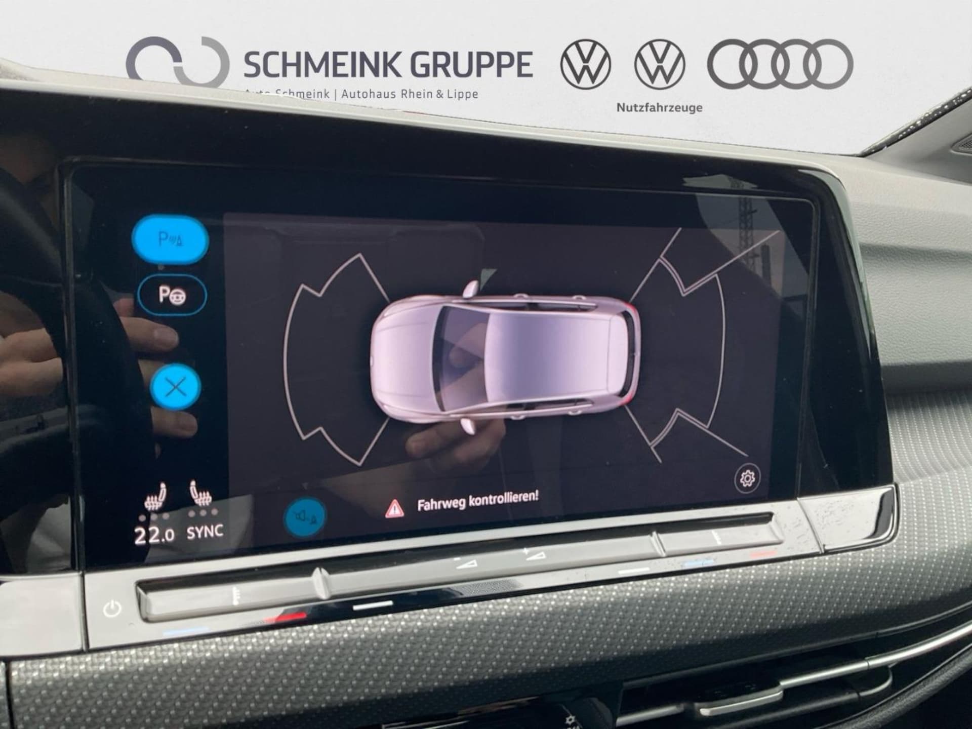Volkswagen Golf R-Line