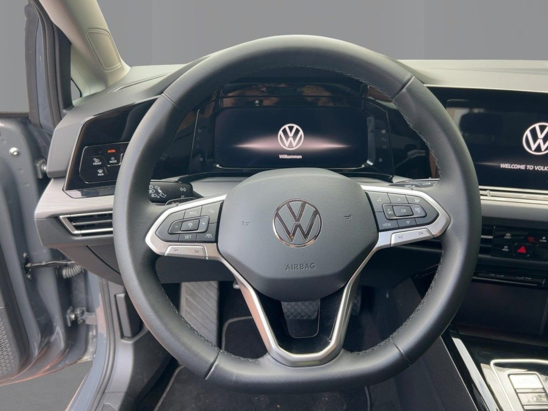 Volkswagen Golf Style