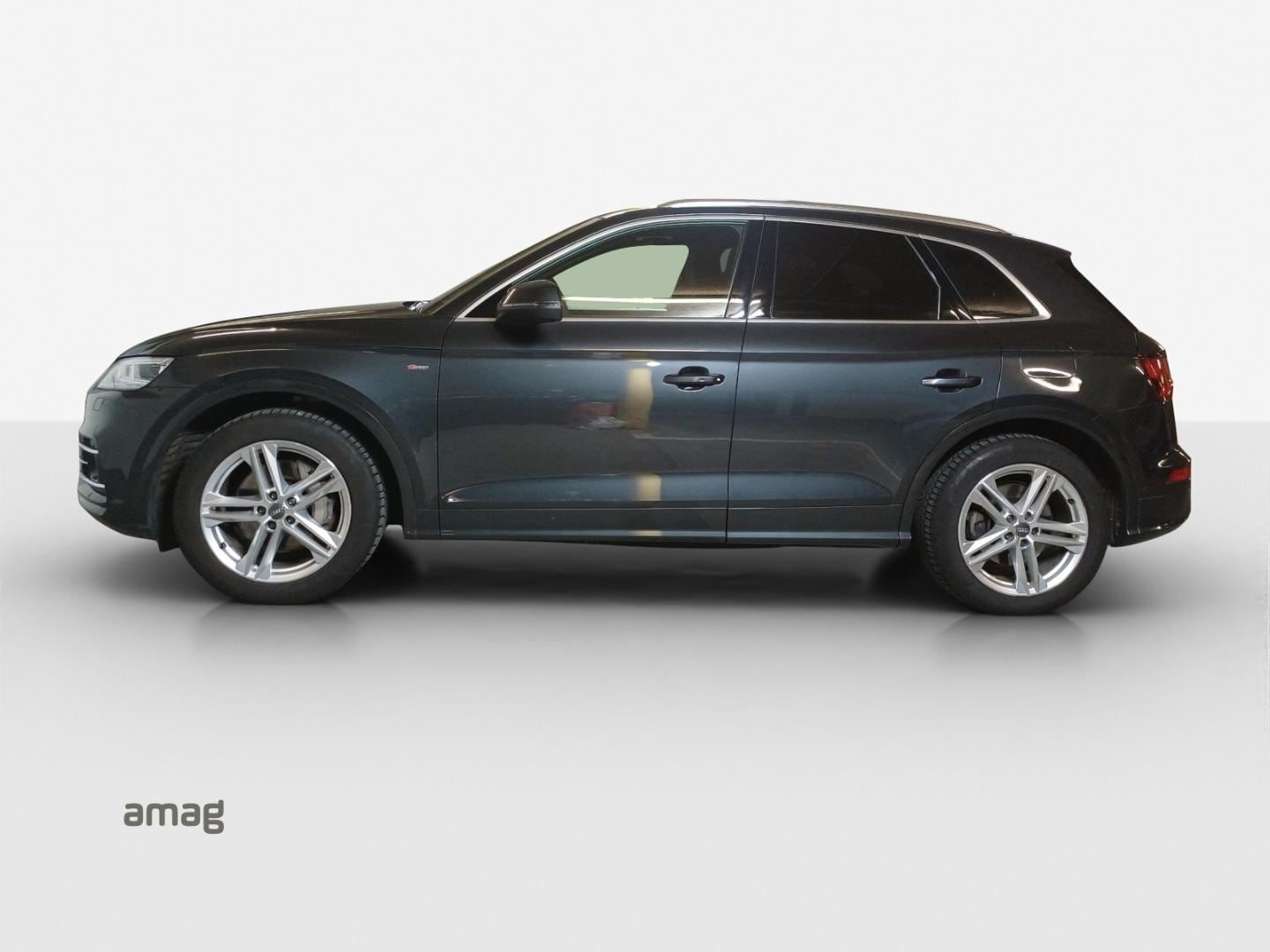 Image about Audi Q5 TFSI e Sport 55 TFSI e quattro 270 kW (367 ch) S tronic