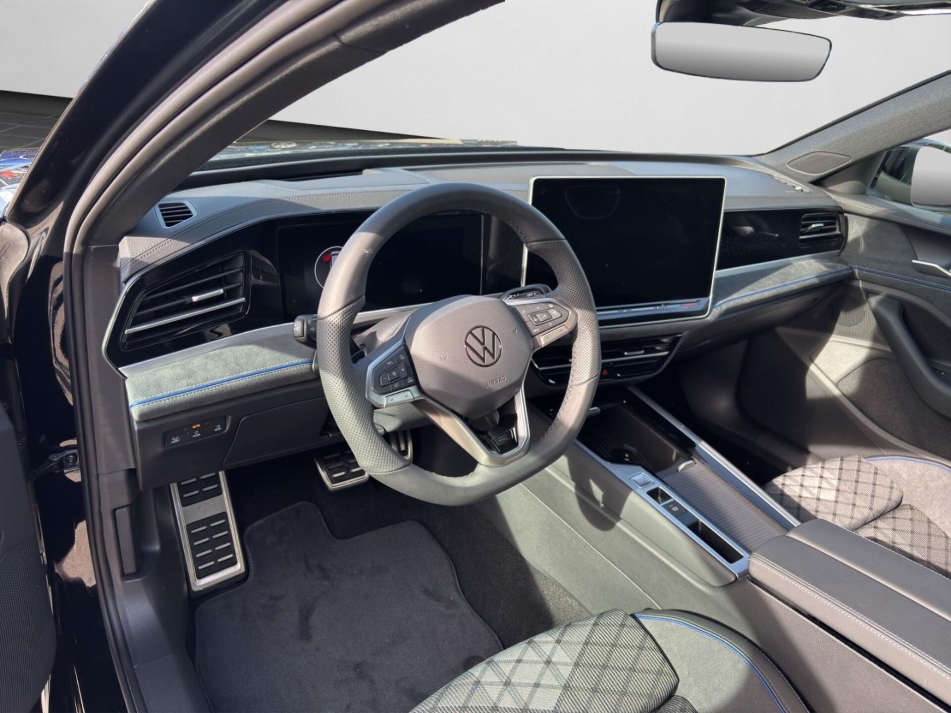 Volkswagen Passat R-Line