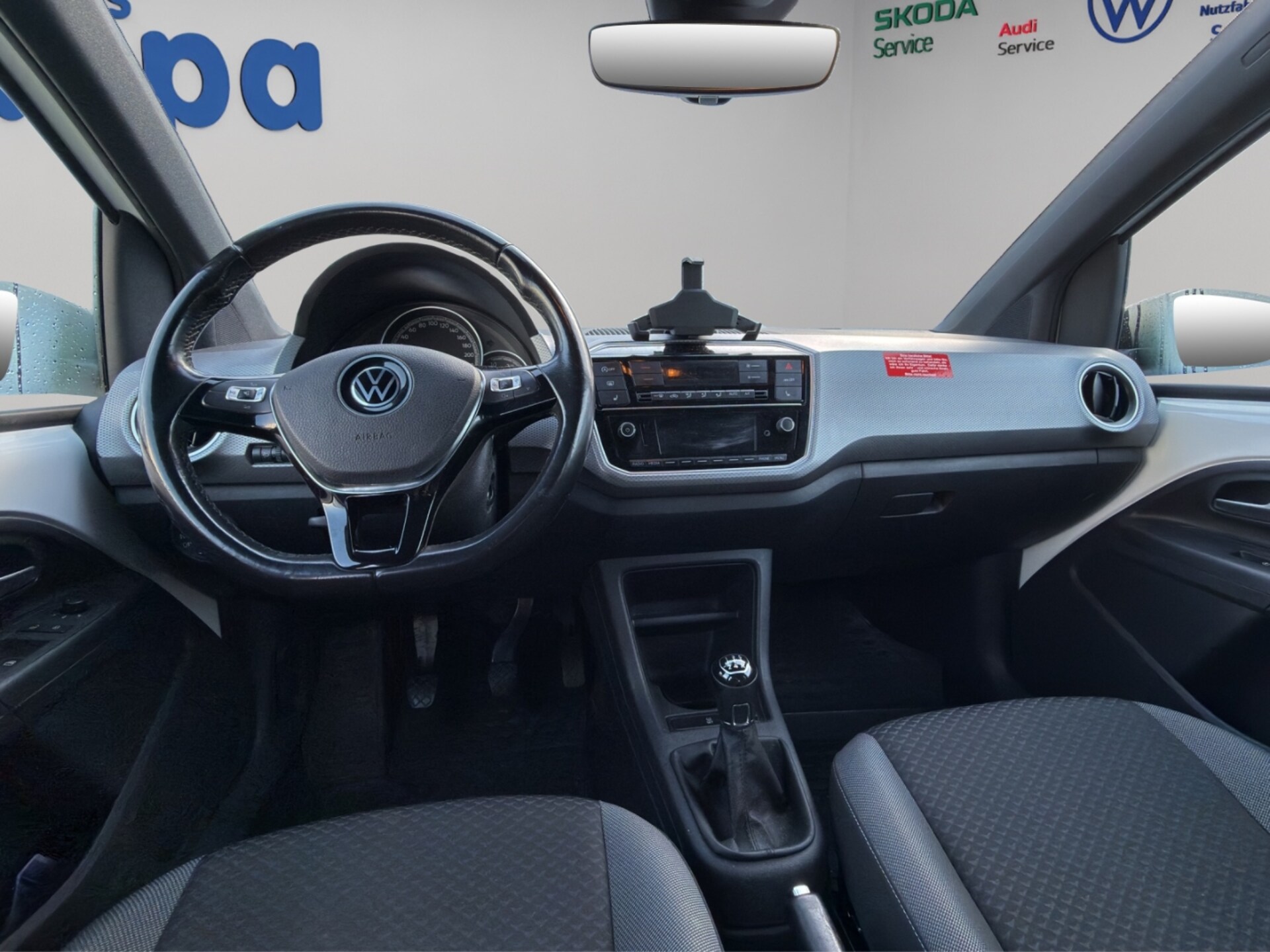 Volkswagen up! ACTIVE