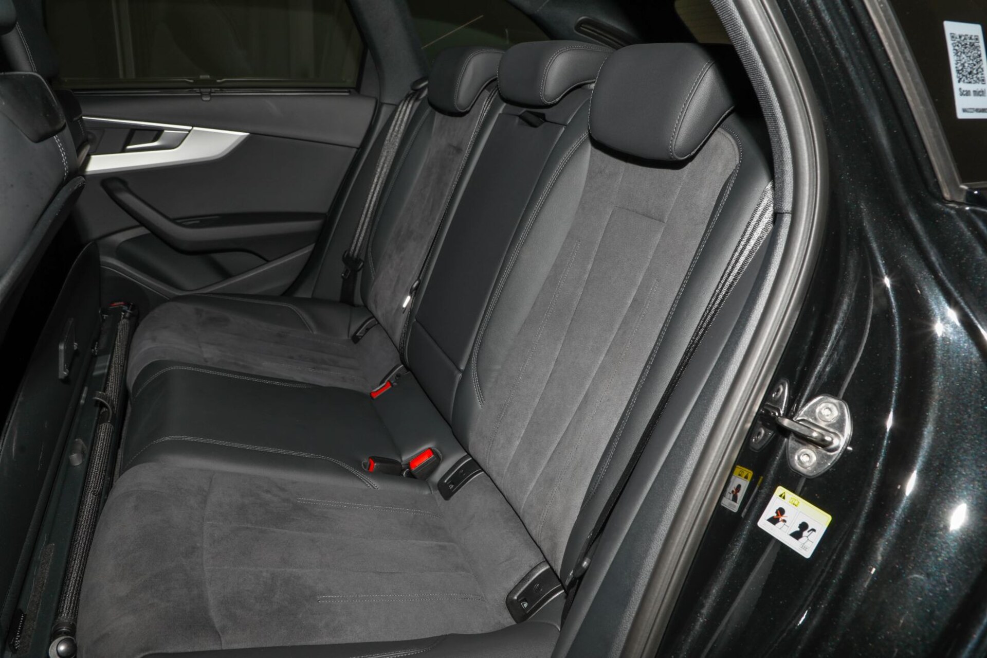 Audi A4 Avant S line