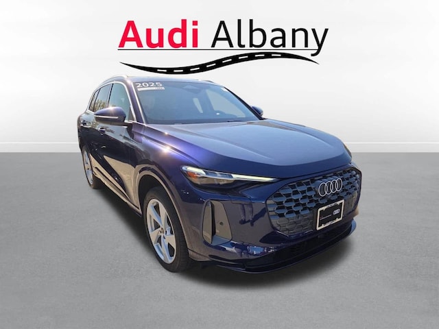 Photo of 2025 Audi Q5