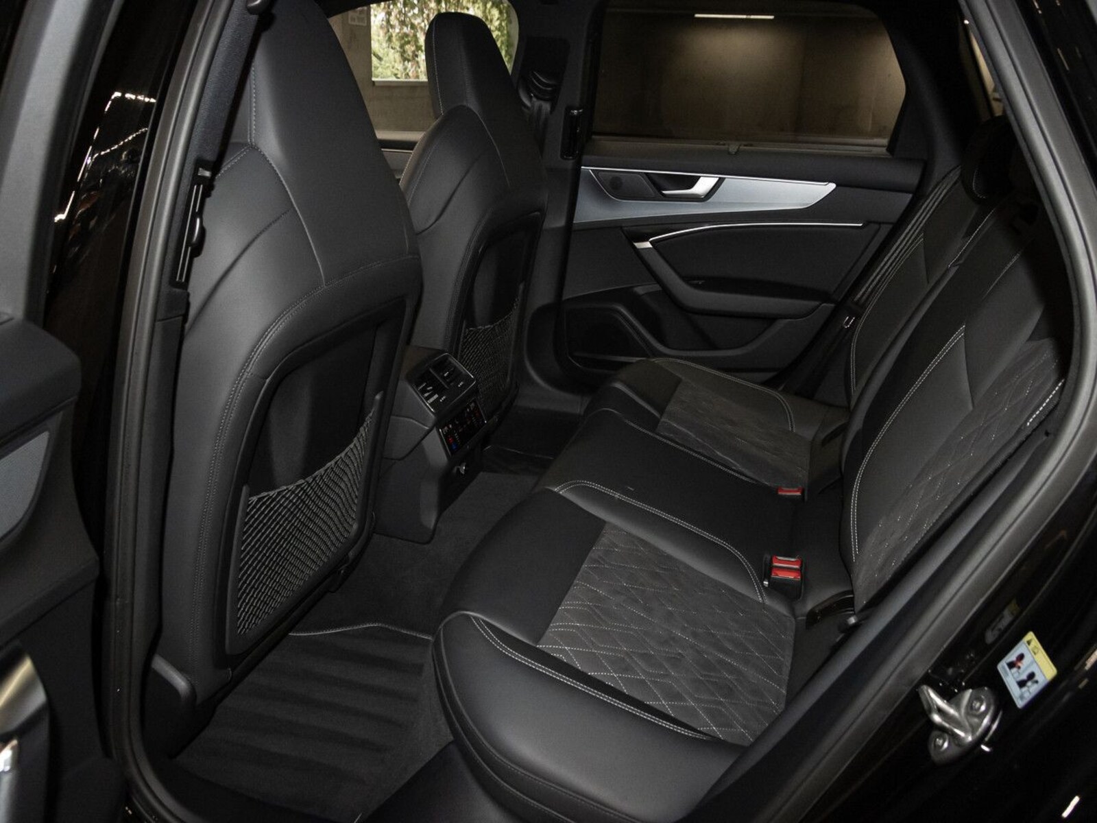 Audi S6 Avant – Bild 11