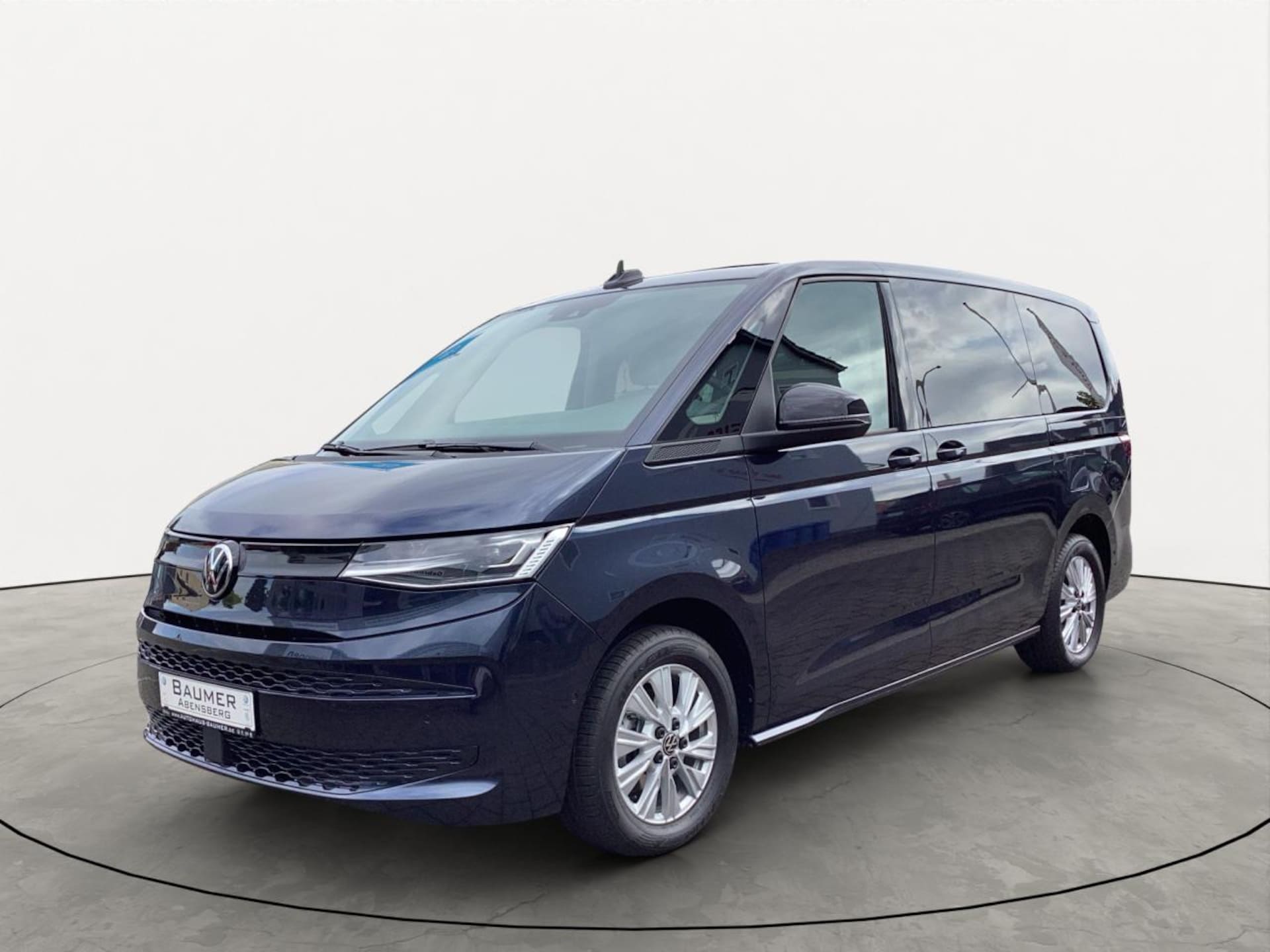 Volkswagen Multivan Langversion Basis-Modell