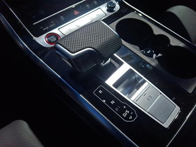2026 Audi SQ8 Prestige - Photo 11