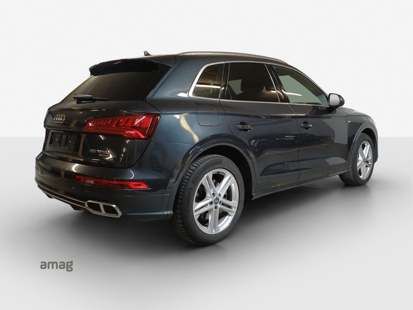 Image about Audi Q5 TFSI e Sport 55 TFSI e quattro 270 kW (367 ch) S tronic