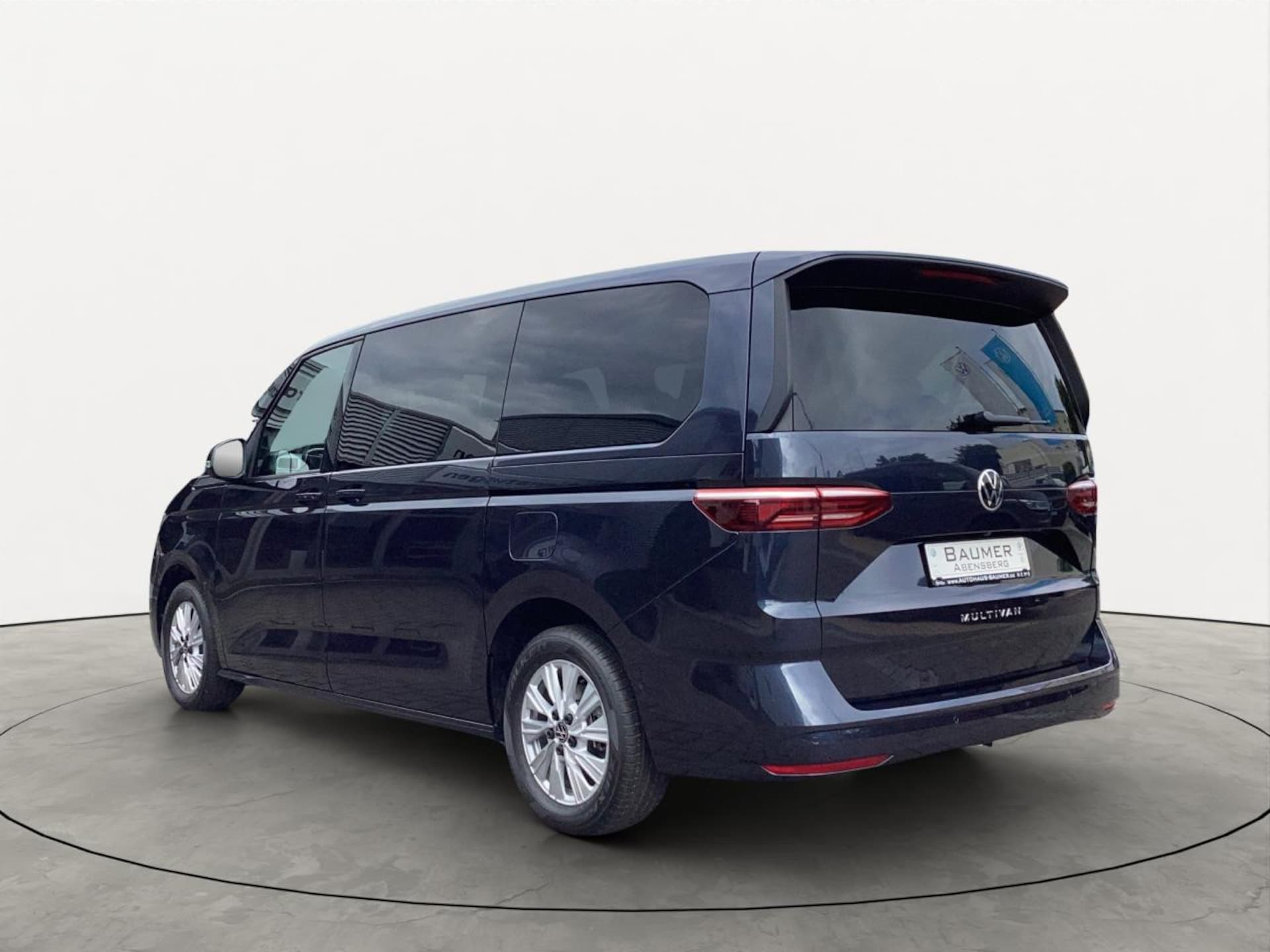 Volkswagen Multivan Langversion Basis-Modell