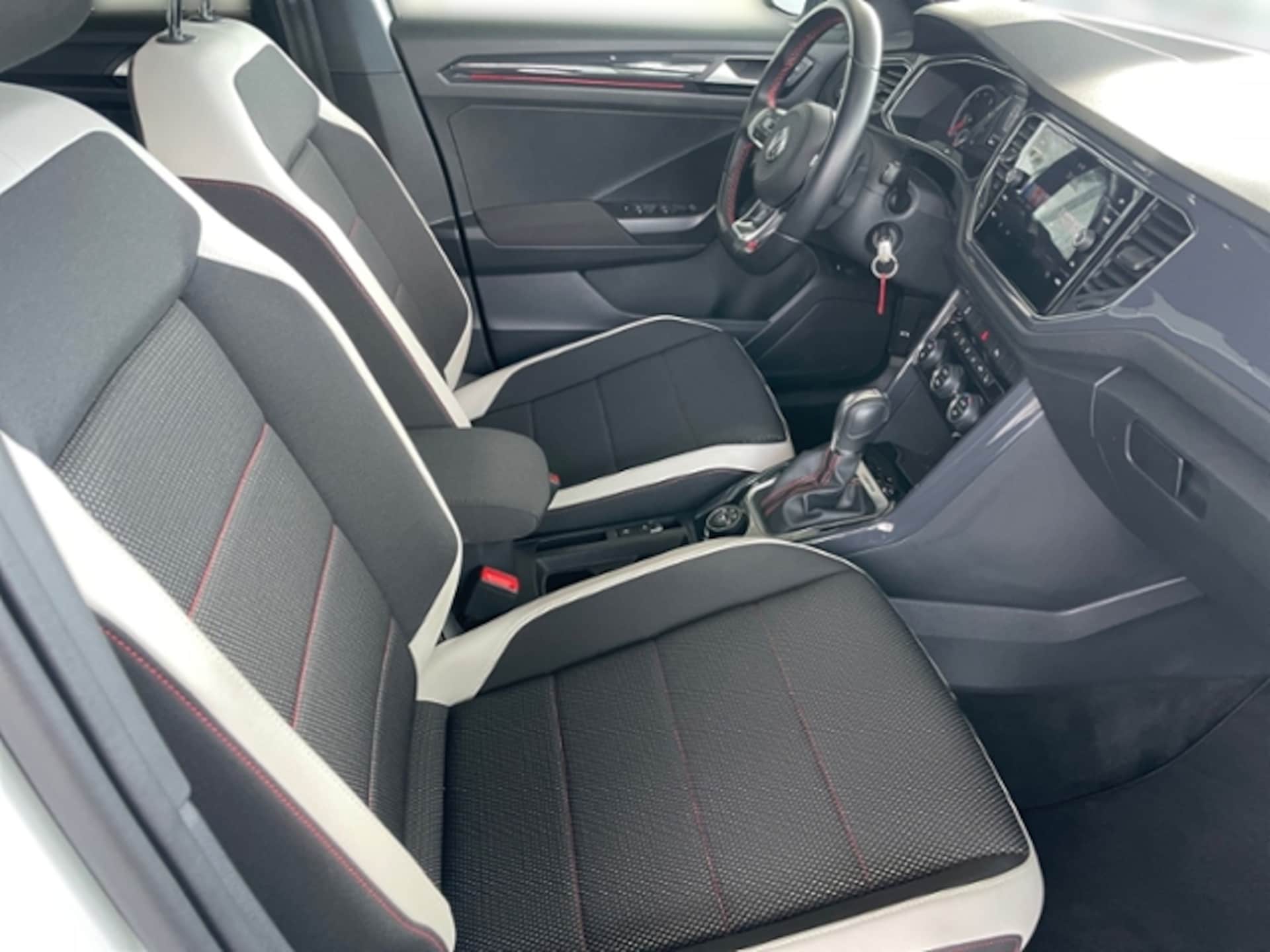 Volkswagen T-Roc Sport