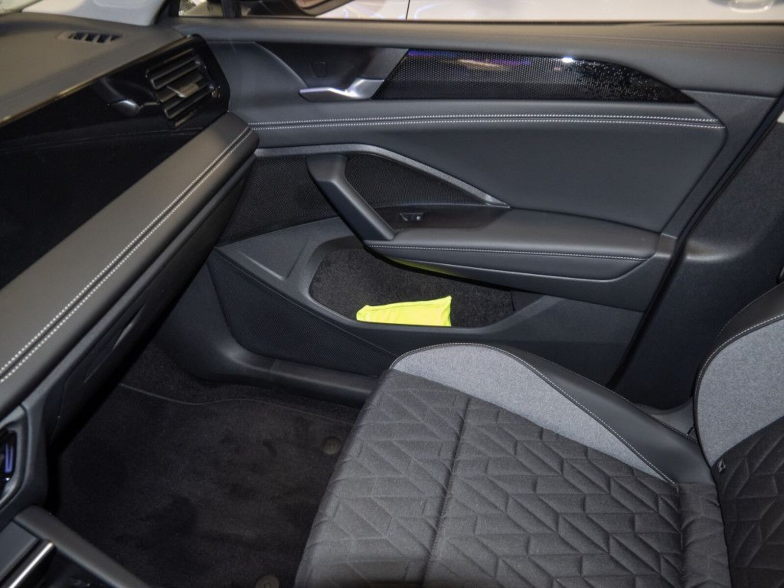 Volkswagen Tiguan – Bild 13
