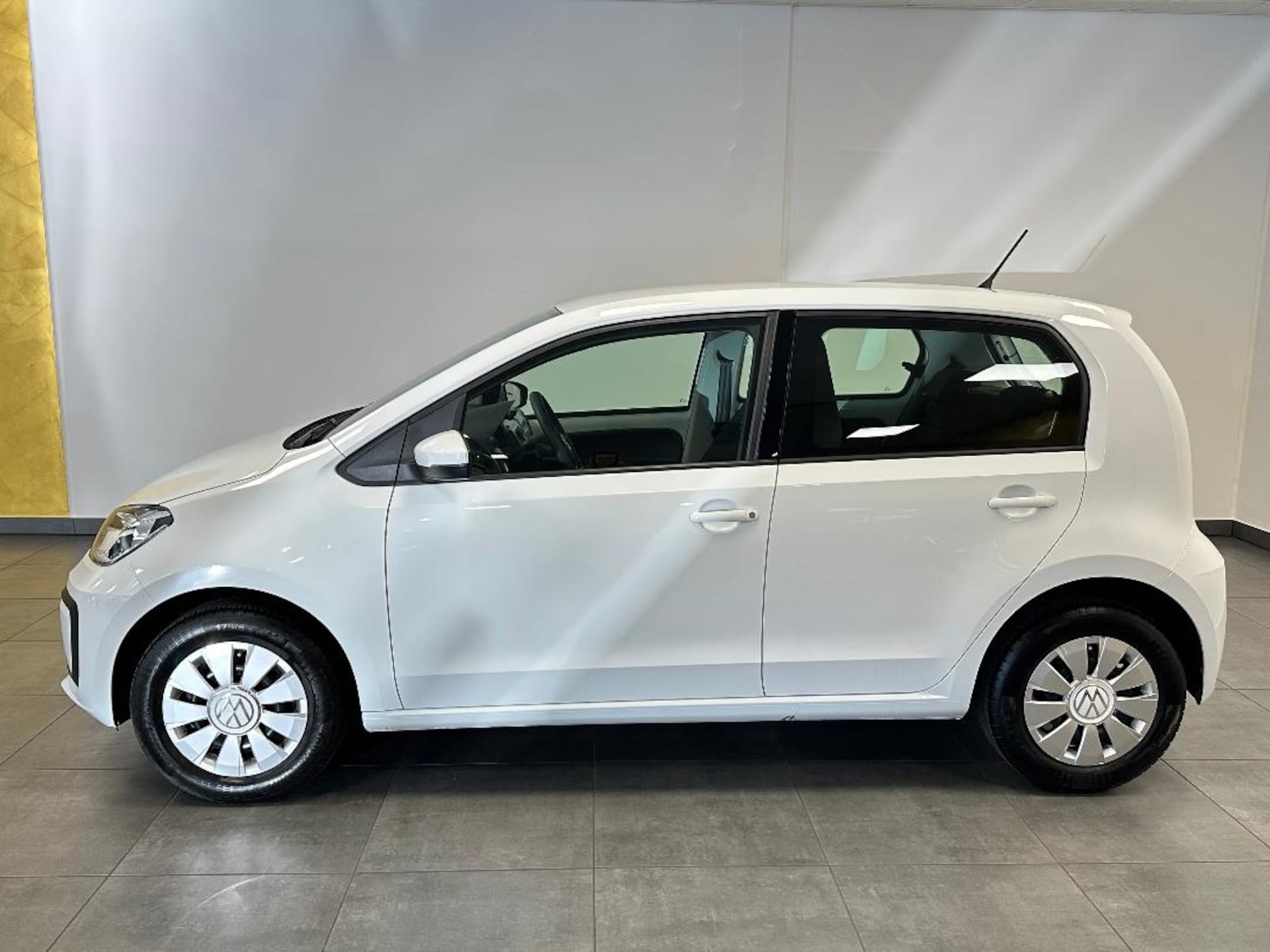 Volkswagen up! move up!