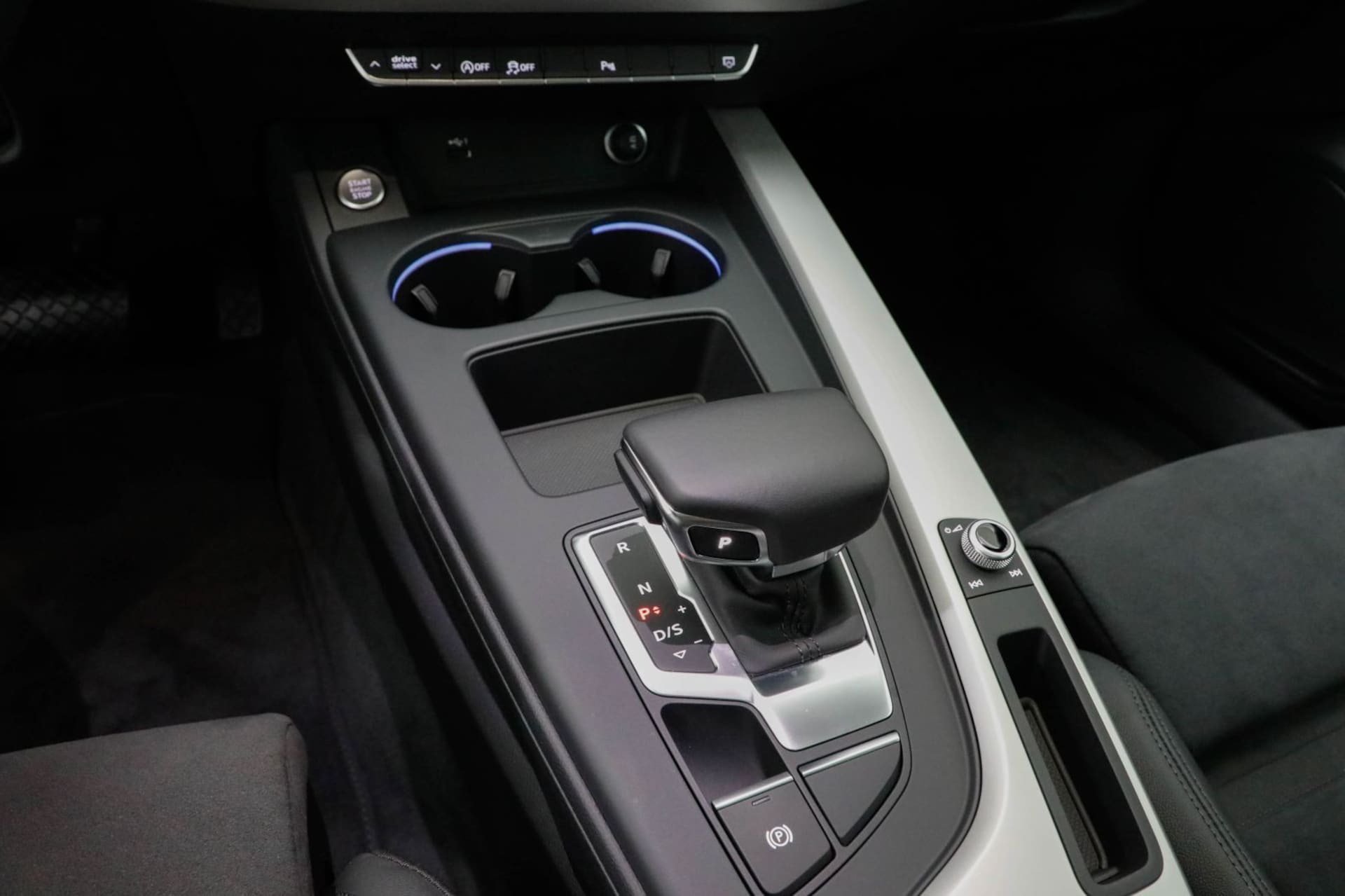 Audi A4 Avant S line